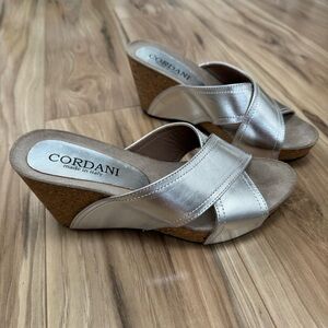 Cordani Size 38 EU Metallic Silver Leather Cork Wedge Sandals Made In Italy